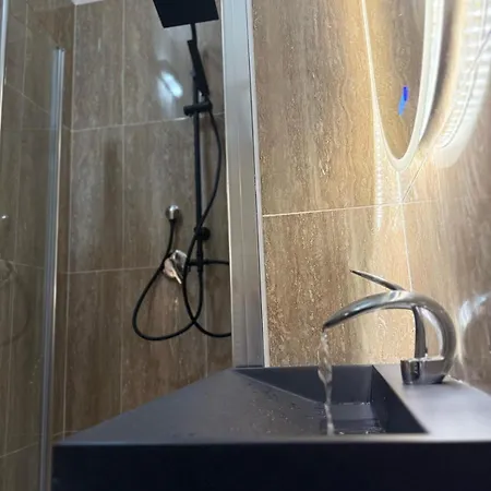 41 게스트하우스 로마